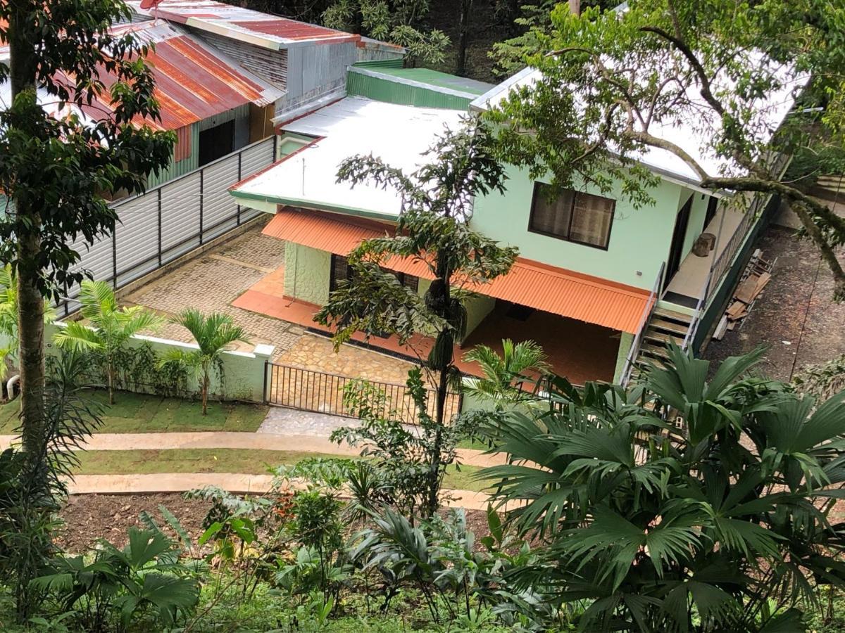 Casa Encantada Offers You Two-Bedroom House, 1 Tiny Apartment & 3 Double Rooms Manuel Antonio Buitenkant foto
